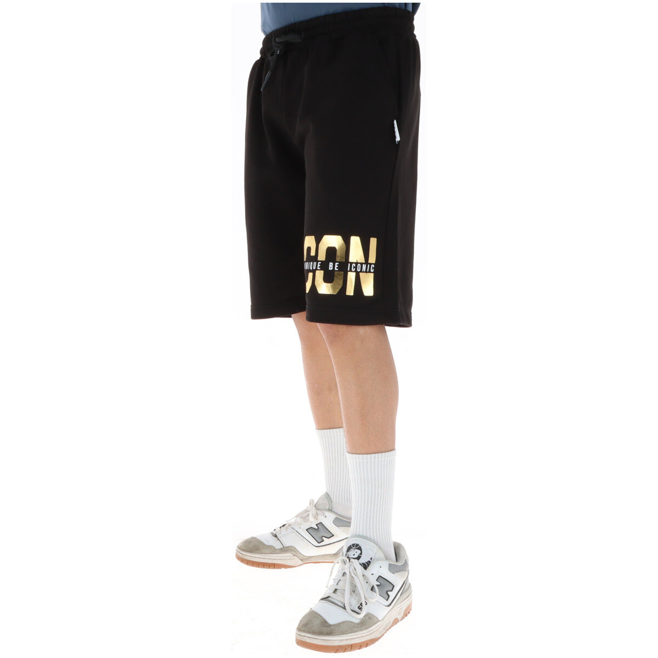 Icon Herren Bermudas Schwarz – Moderner Sommerlook mit stylischem Print