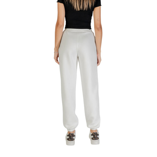 Active Style: Die Guess Active Performance-Hose